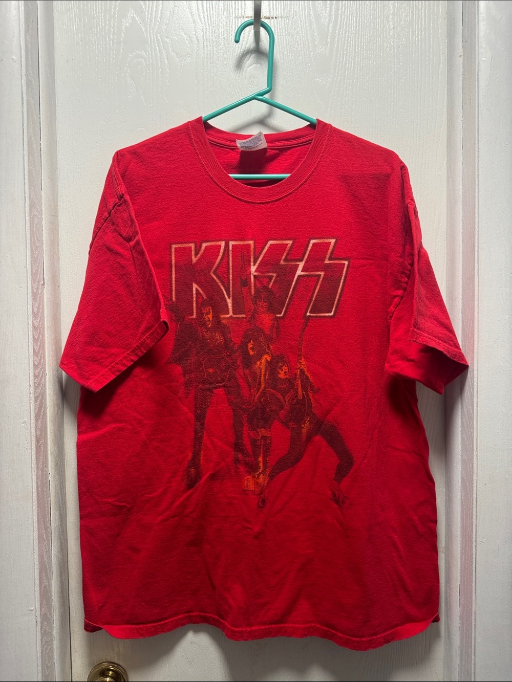 Kiss Red Graphic Band Tee with Group Print